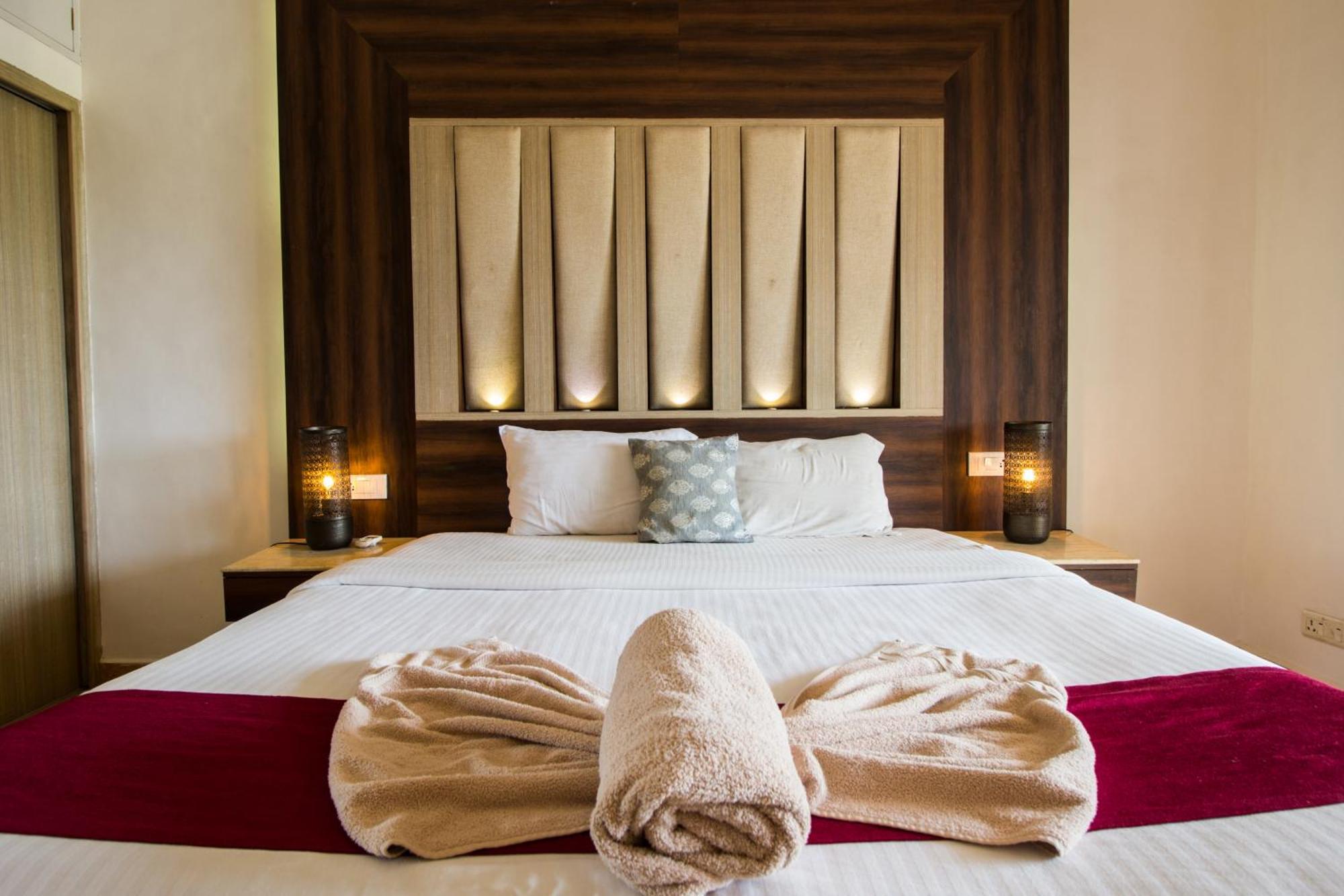 קייבלוסים Shikara Beach Resort מראה חיצוני תמונה